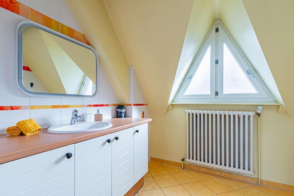 Charmante Maison Au Calme Yerres Eksteriør billede