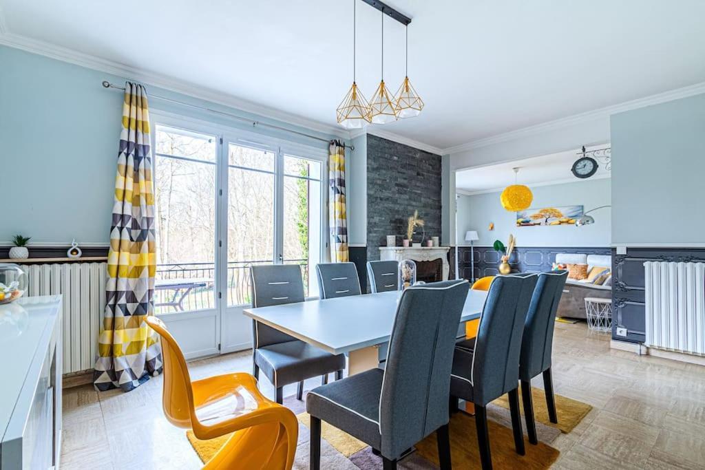 Charmante Maison Au Calme Yerres Eksteriør billede